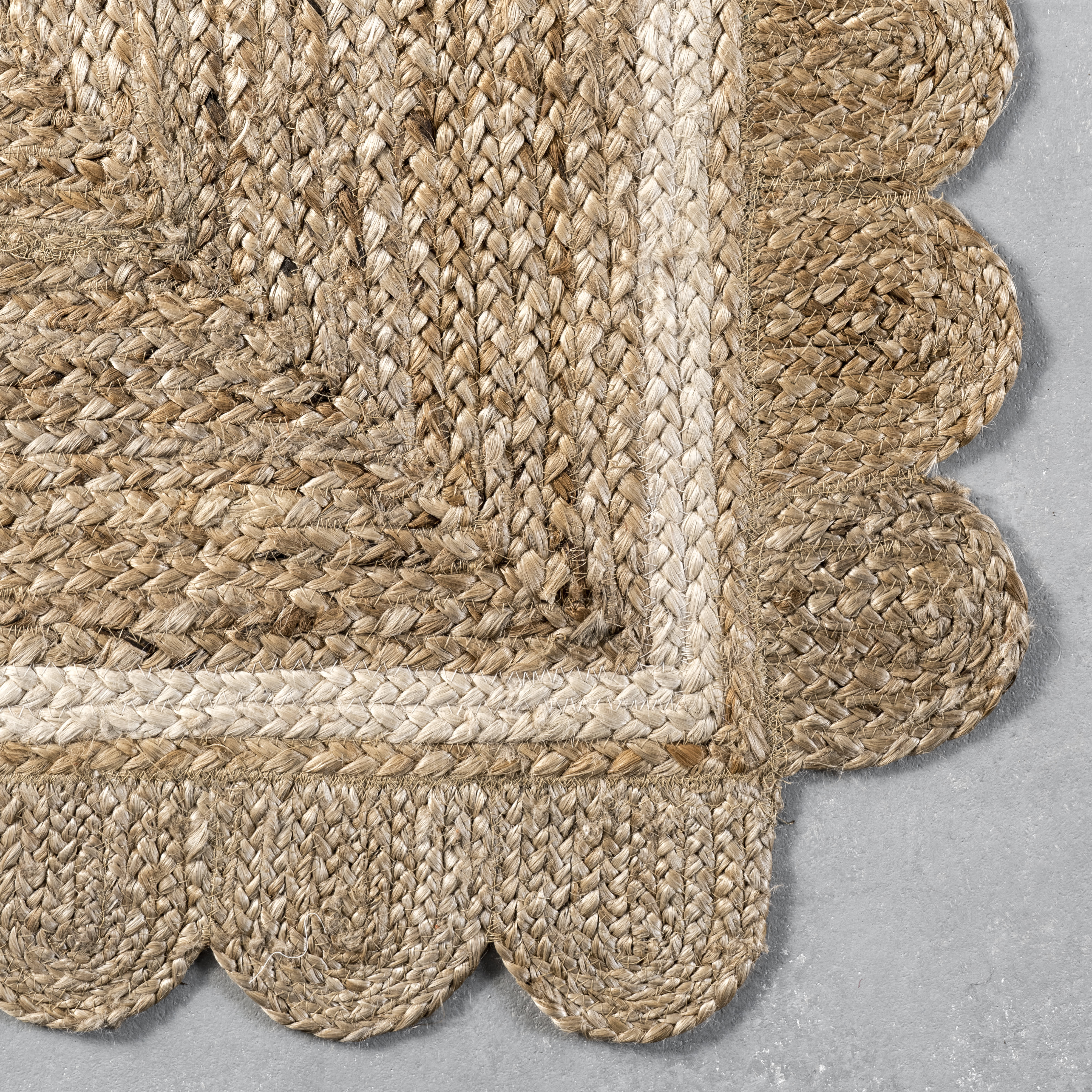 Anna Scalloped Jute Rug | Ivory - Image 2