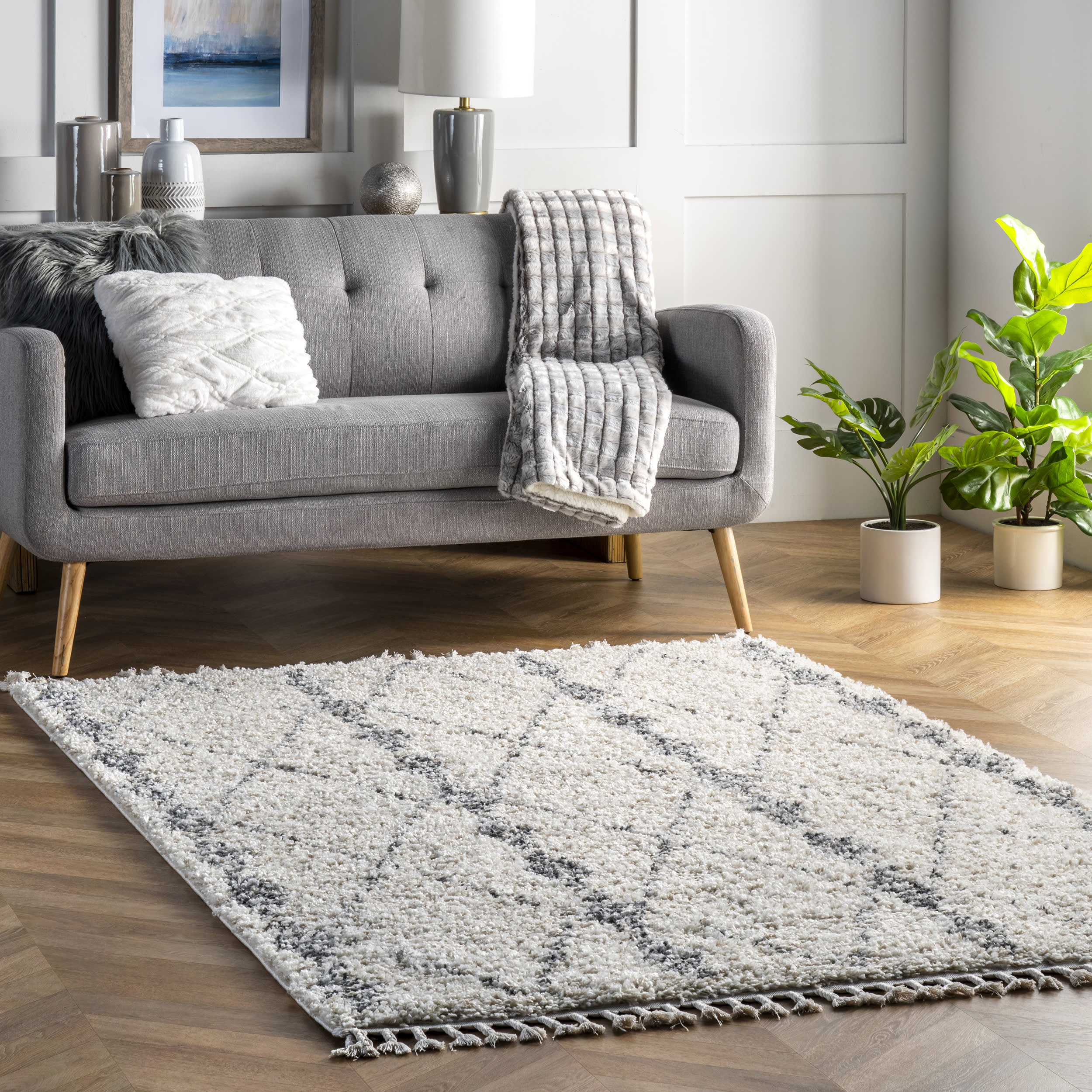 Diamond Band Tassel Rug | Beige - Image 2